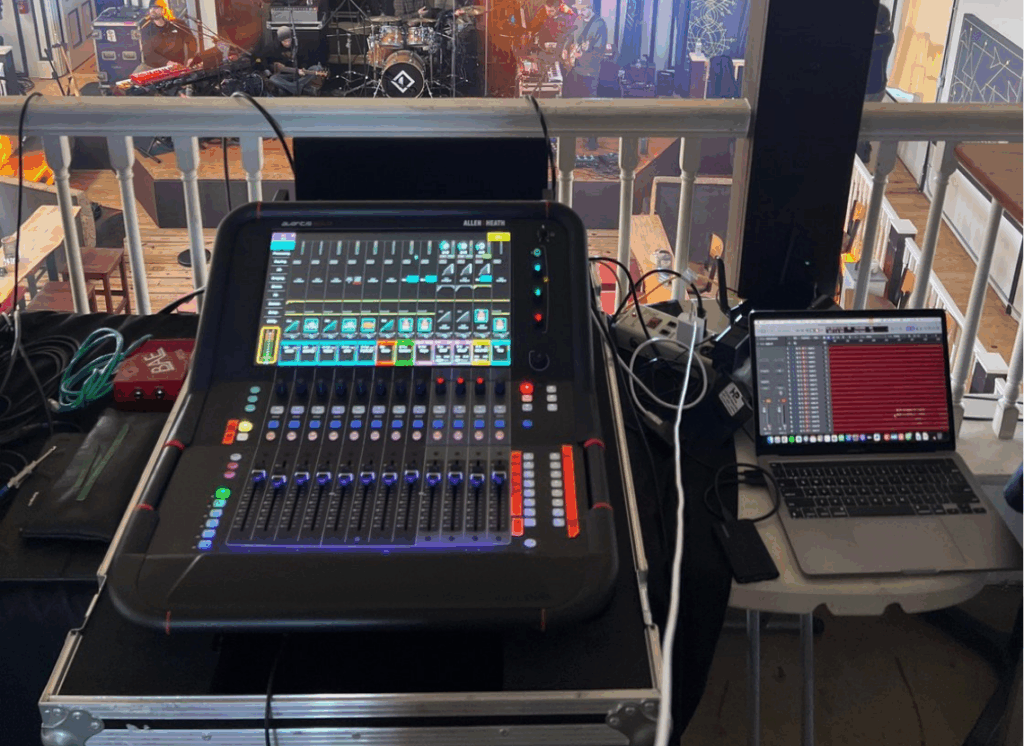 ALLEN & HEATH