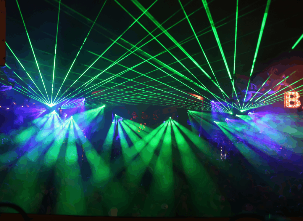 CHAUVET PROFESSIONAL