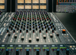 SSL amplía su visión Future Analogue con la nueva consola de gran formato Odyssey.