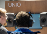 Genelec presenta su gama de monitoreo para broadcast en IBC 2026.